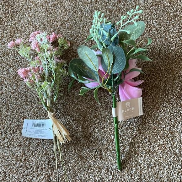 2 Bloom Room Pink Spring Picks - Picture 3 of 5